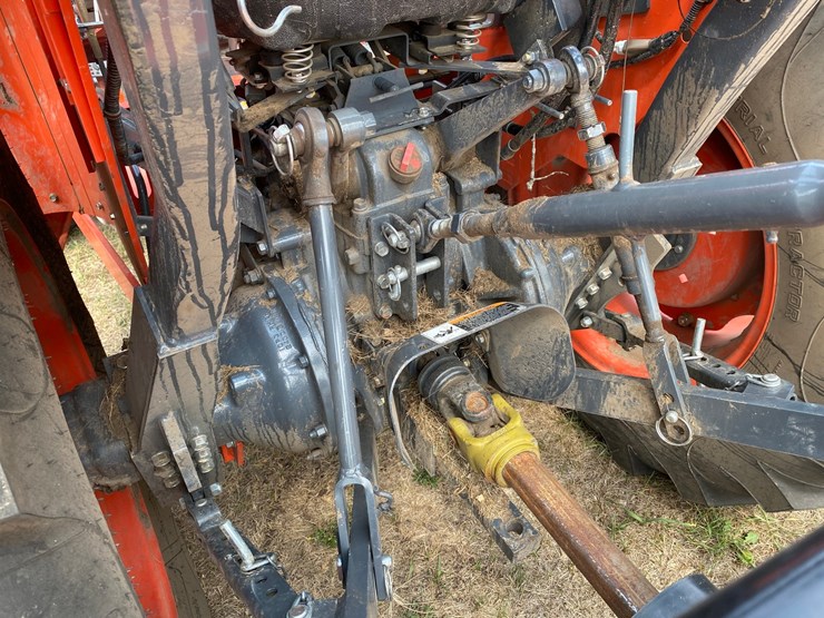 2019-kubota-l4701d-image-25