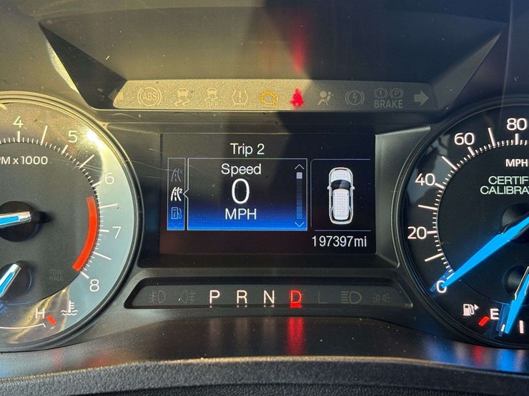 2018-ford-explorer-image-23