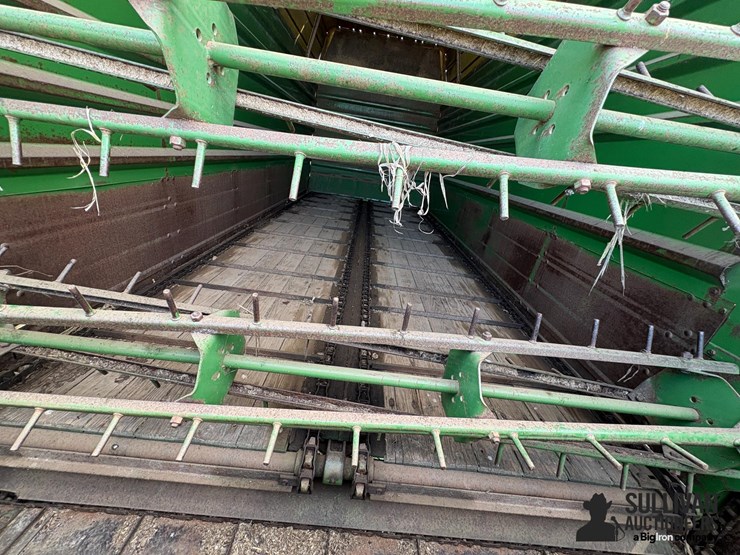 john-deere-716-image-17