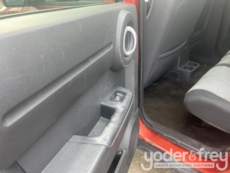2008-dodge-nitro-image-22