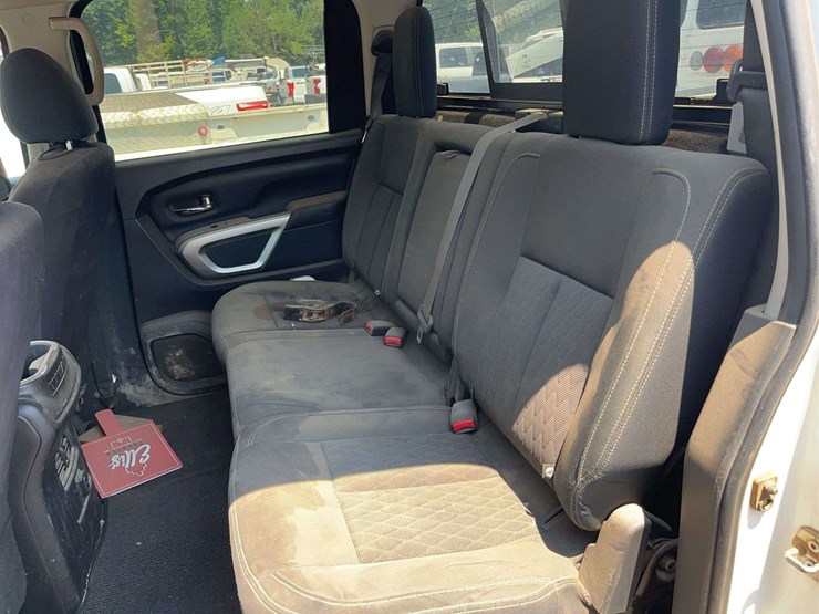 2018-nissan-titan-image-20