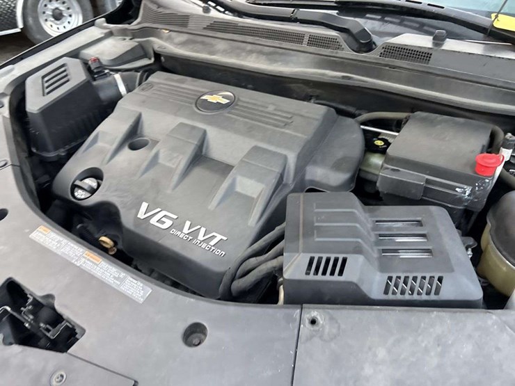 2016-chevrolet-equinox-image-17