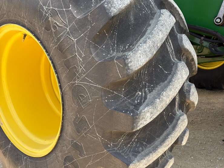 2014-john-deere-s670-image-15