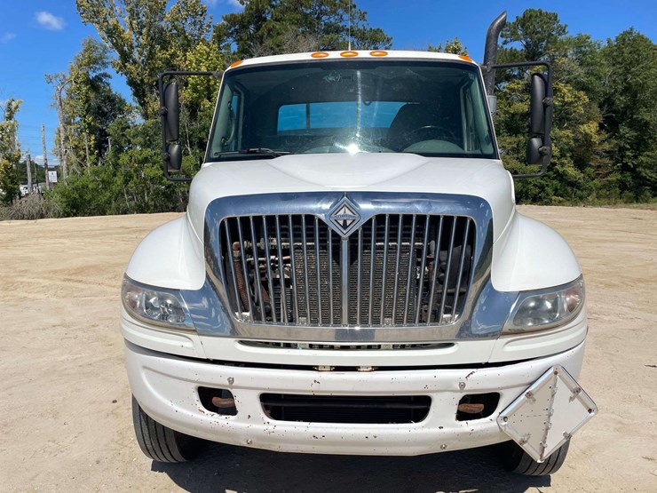 2006-international-durastar-4400-image-5
