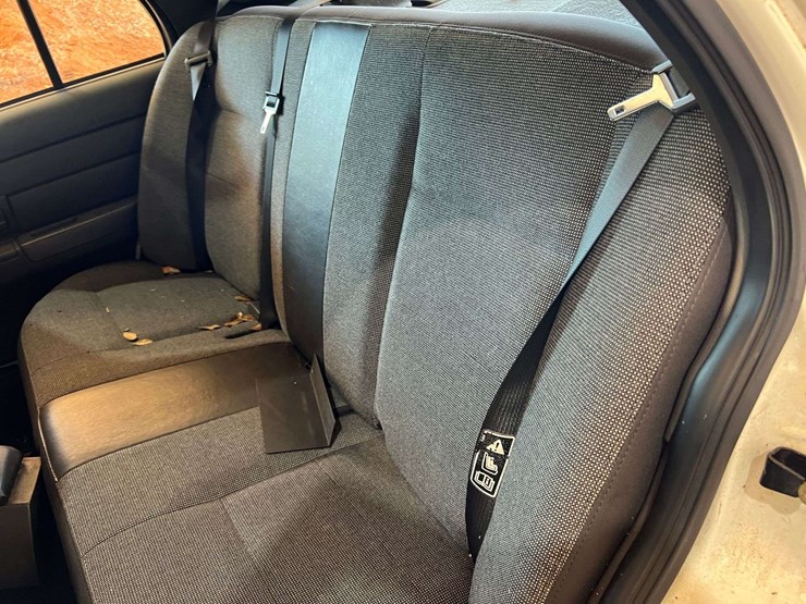 2003-ford-crown-vic-(188,503-miles)-image-20