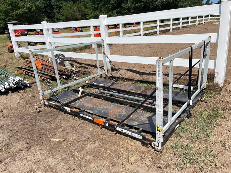 #7968-•-metal-shipping-frame-with-sides-and-fork-pockets-image-1