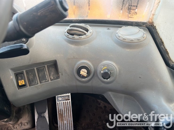 2008-volvo-l60e-image-9