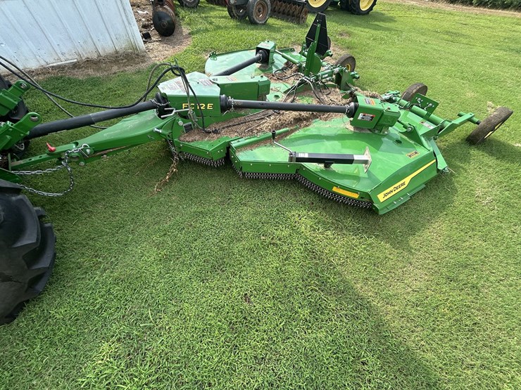 2024-john-deere-fc12e-image-1