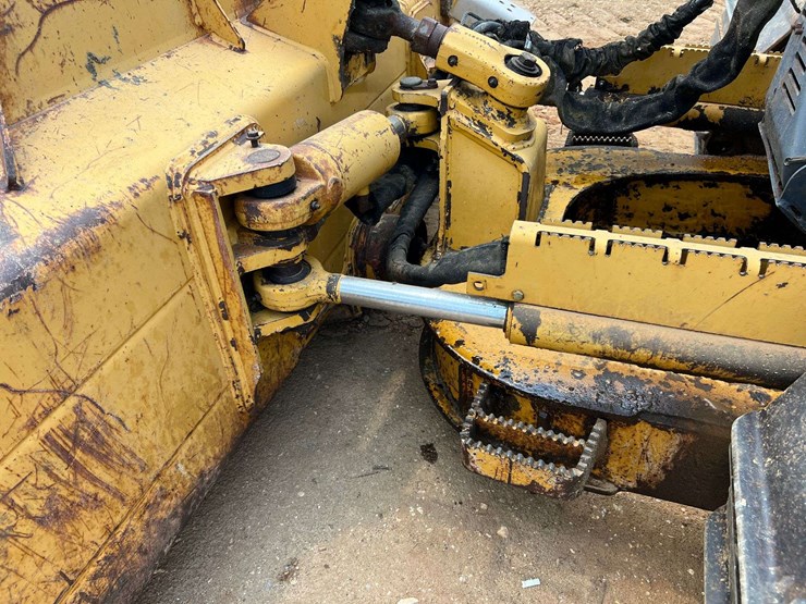 2007-deere-650j-lgp-image-10