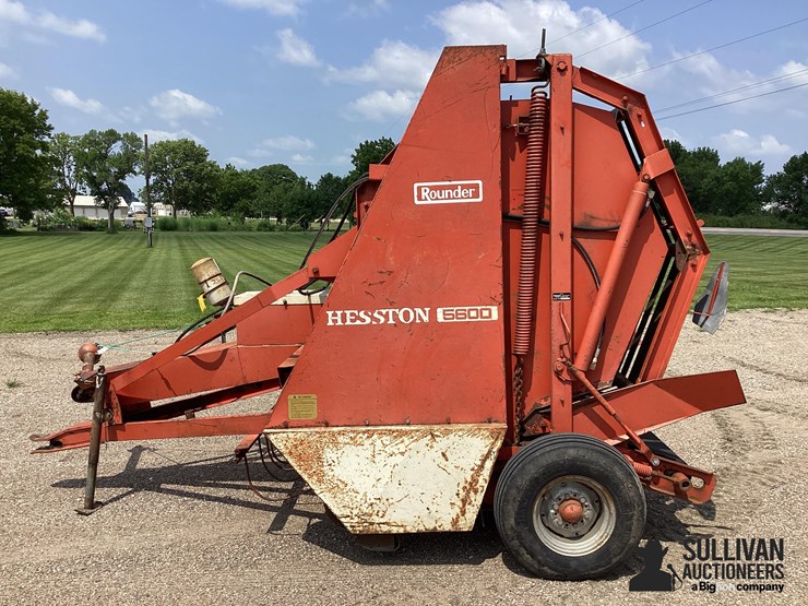 hesston-5600-image-8