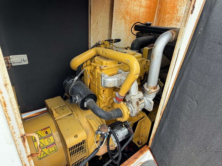 caterpillar-75-kw-image-20