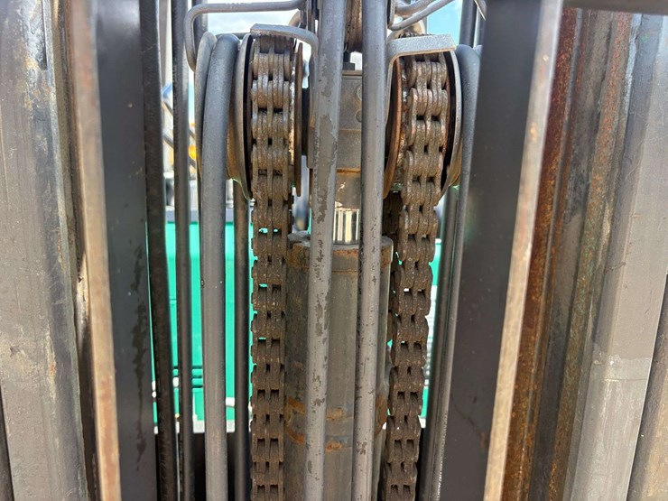 mitsubishi-fg25n-image-9