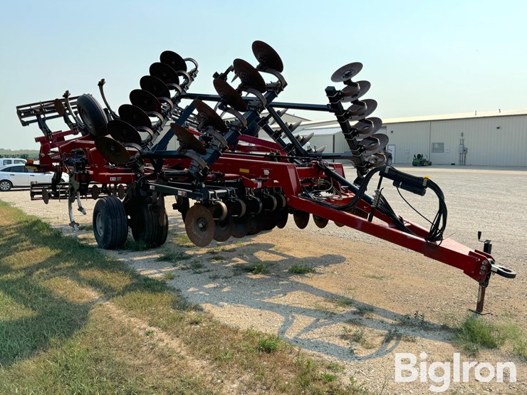 2013-case-ih-870-disc-ripper-image-3