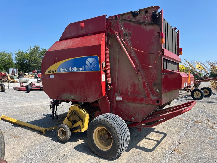 new-holland-br7090-image-6