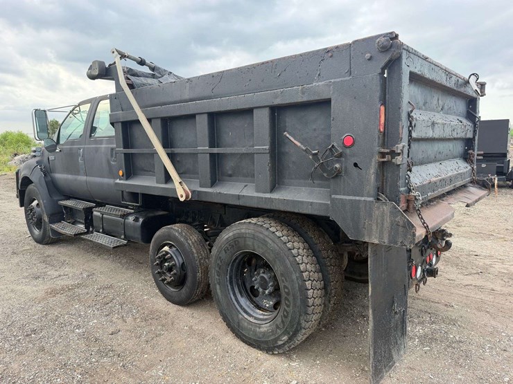 2006-ford-f750-image-5