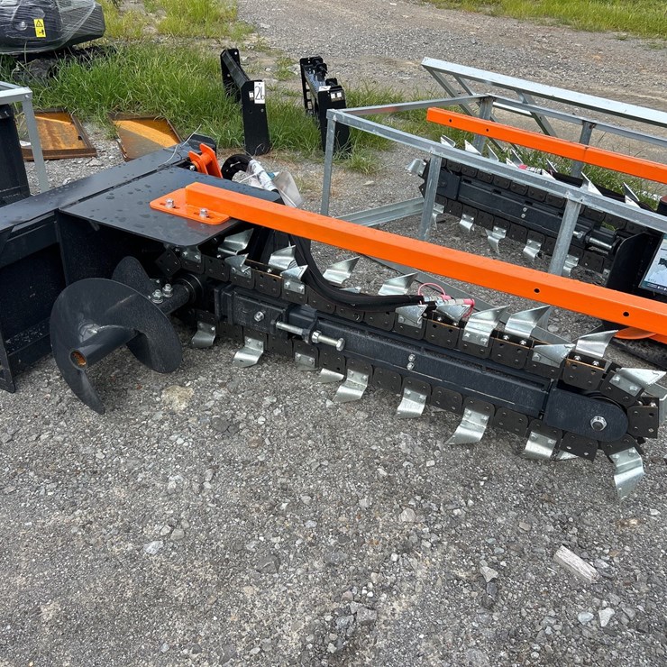 #18 • WOLVERINE SKID STEER TRENCHER