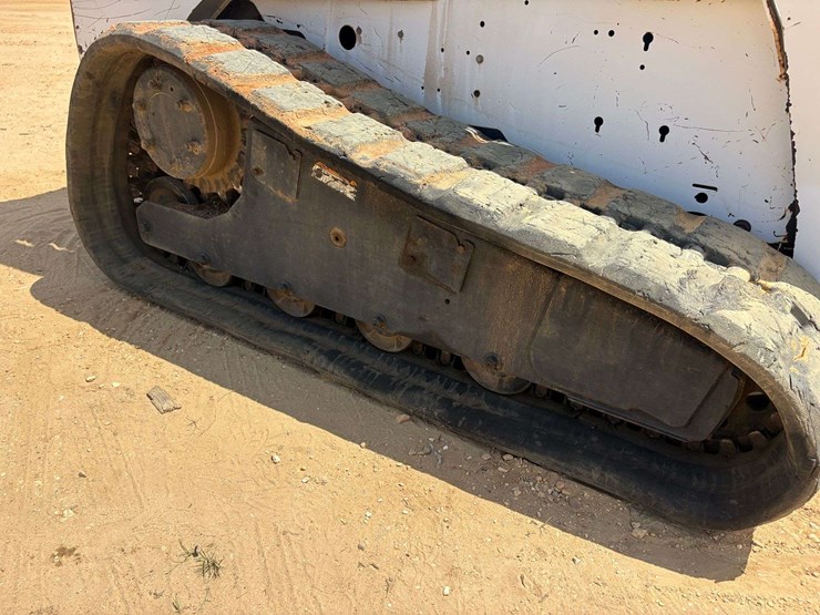 bobcat-t300-image-27