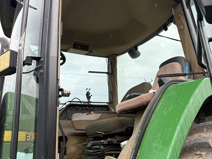 1998-john-deere-8400-image-23