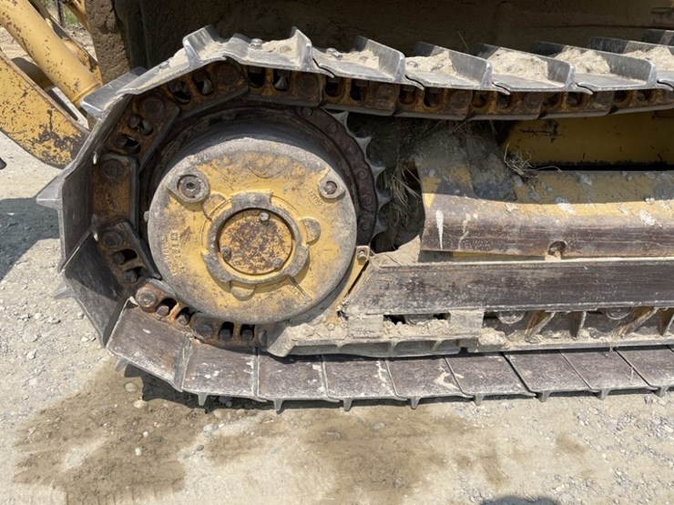 2002-caterpillar-d4g-image-18