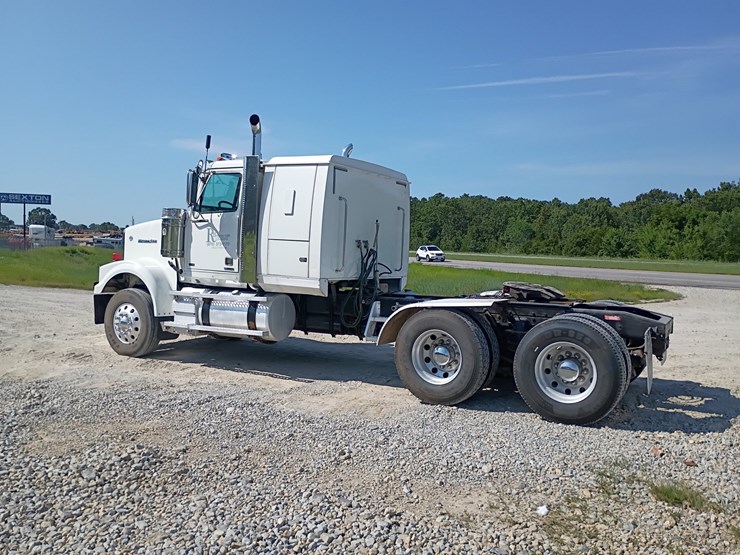 2014-western-star-4900-image-4