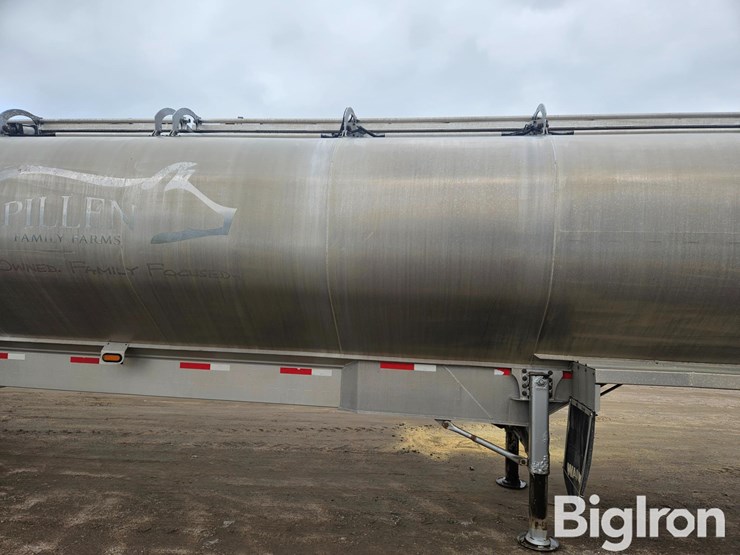 2014-walinga-hat-47-44102-tri/a-bulk-aluminum-feed-trailer-image-17