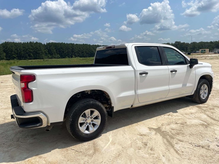 2019-chevrolet-silverado-1500-image-4