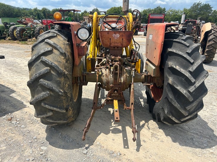 massey-ferguson-165-image-5