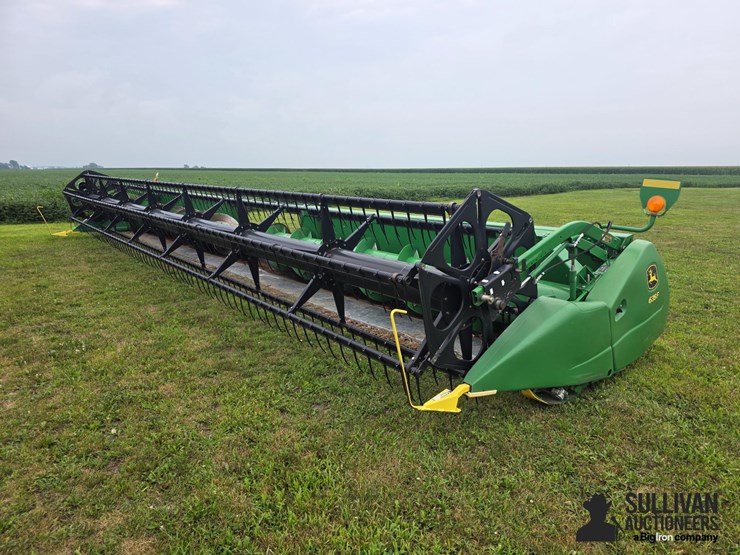 2010-john-deere-635f-image-1