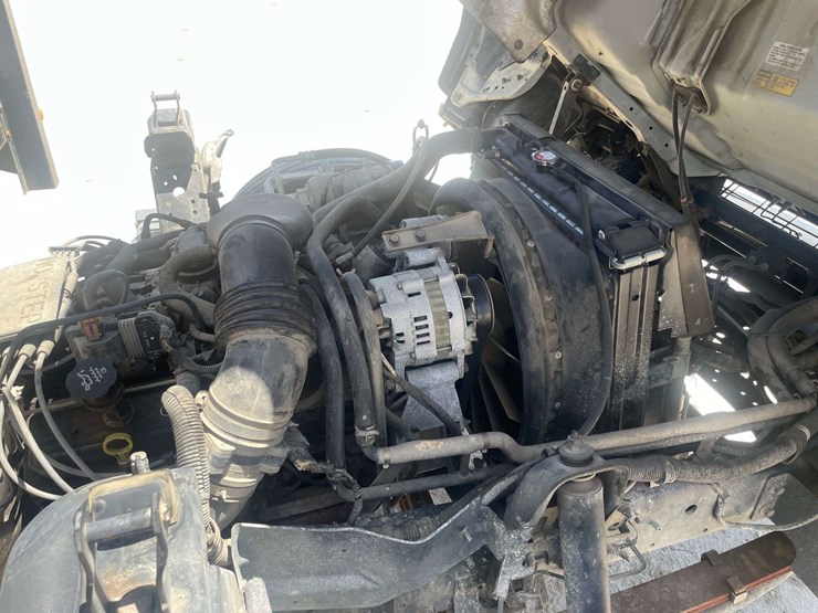 2003-gmc-w4500-image-8