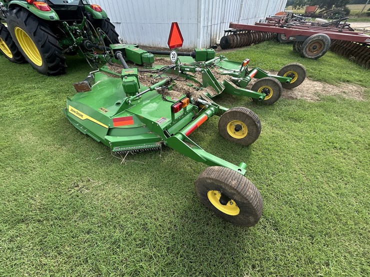 2024-john-deere-fc12e-image-4