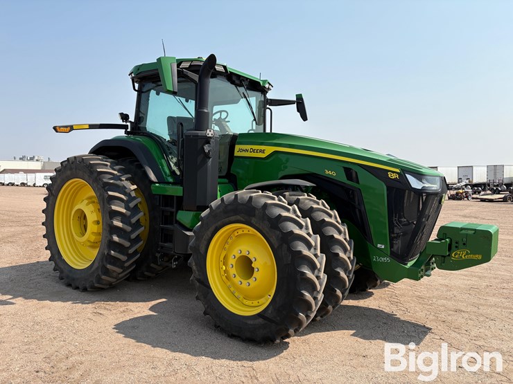 2023-john-deere-8r-340-image-3