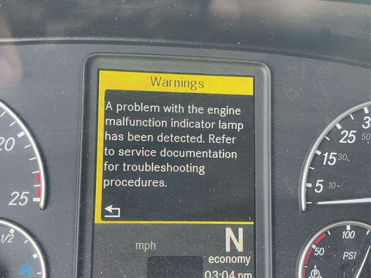2021-freightliner-cascadia-truck-image-21