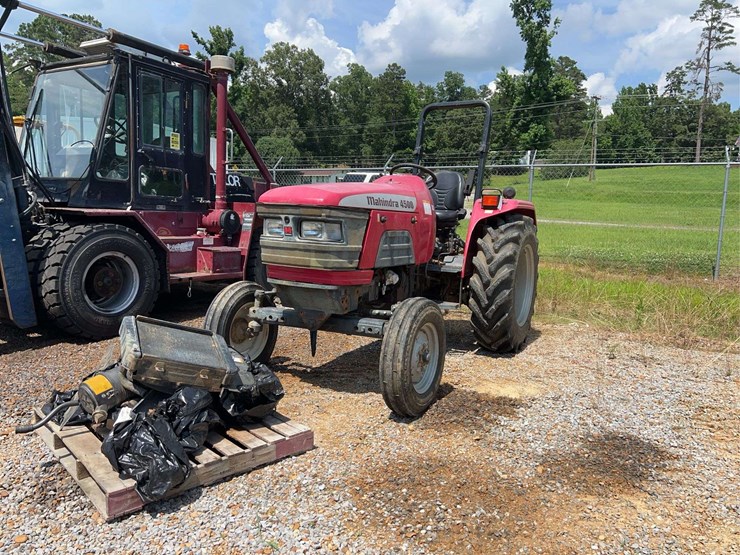 2005-mahindra-4500-image-2
