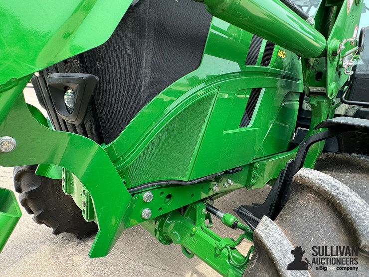 2023-john-deere-6r-140-image-14
