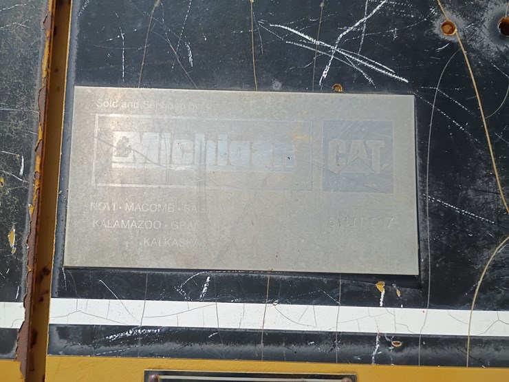 caterpillar-d4c-image-36