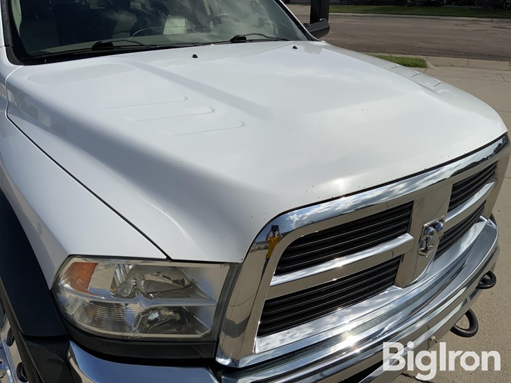 2012-dodge-ram-5500-image-11