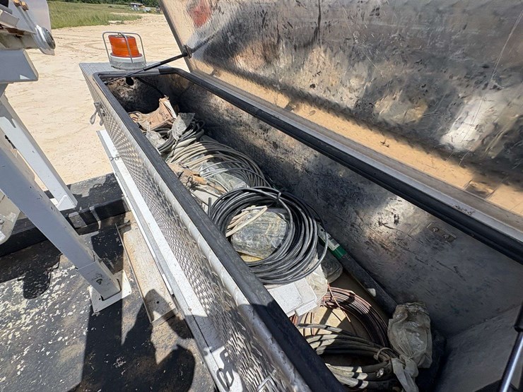 2012-altec-at200a-image-50