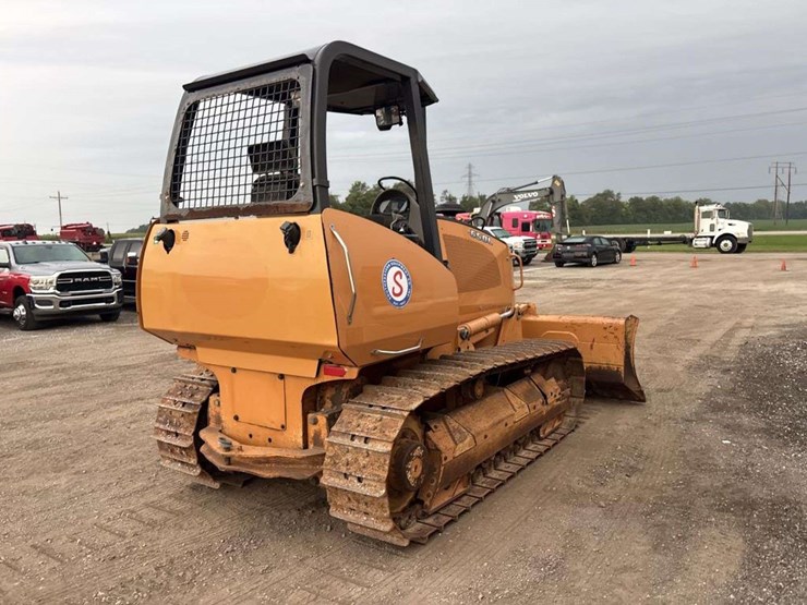 case-650l-image-4