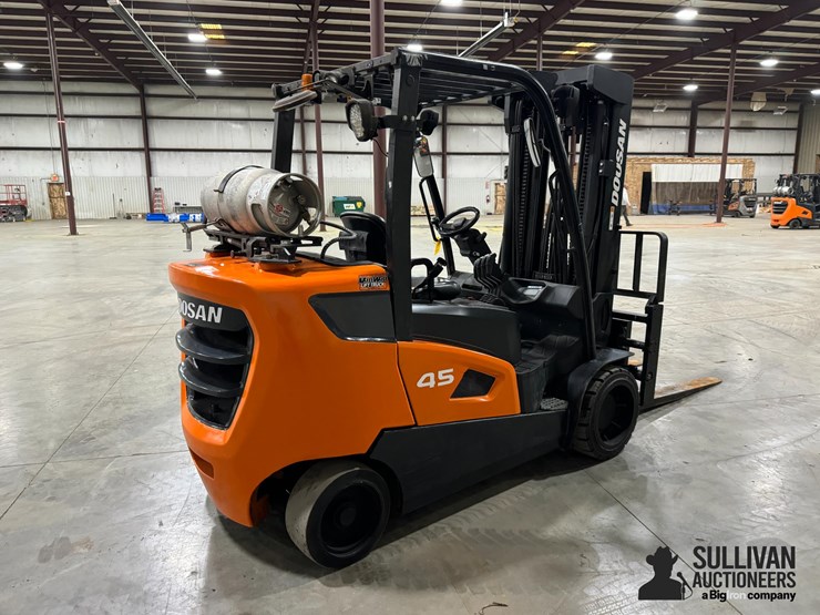 2020-doosan-gc45s-9-forklift-image-5