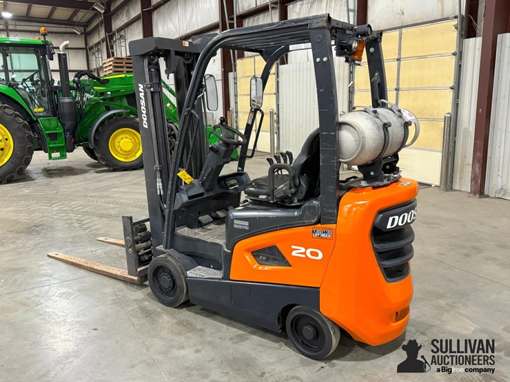 2019-doosan-gc20sc-9lp-forklift-image-7