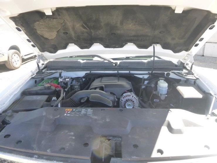 2012-chevrolet-1500-image-22