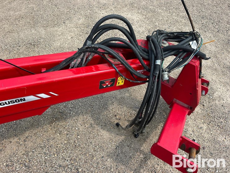 2013-massey-ferguson-8180-16r30-planter-image-5