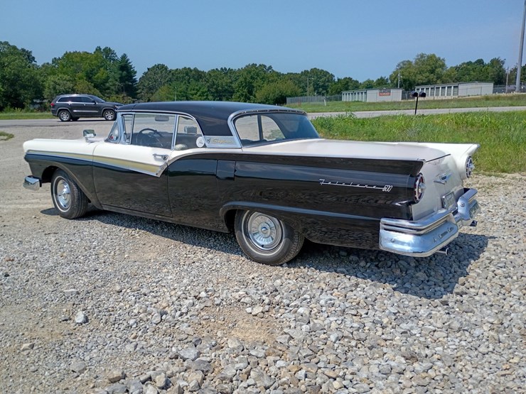 1957-ford-500-image-4