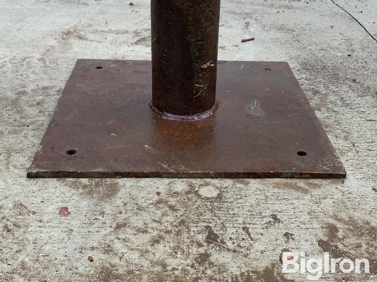 k-tool-6"-free-standing-hand-vice-image-10