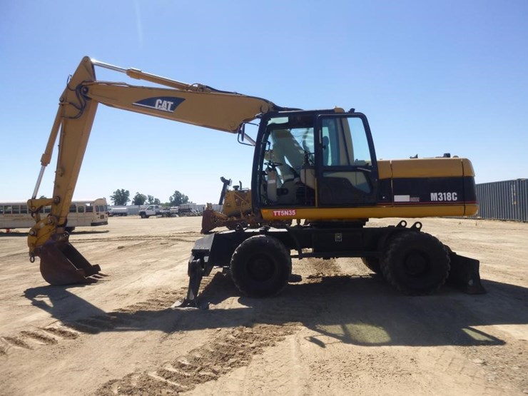 2005-caterpillar-m318c-image-6