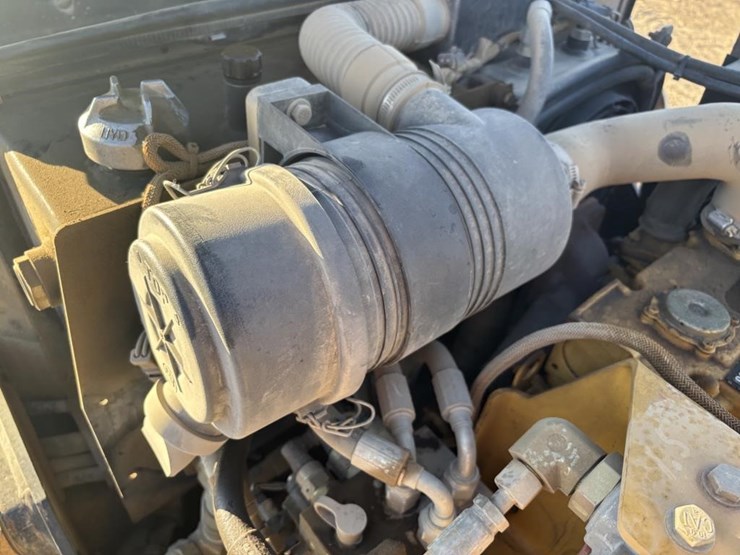 2006-caterpillar-cb-224e-image-30