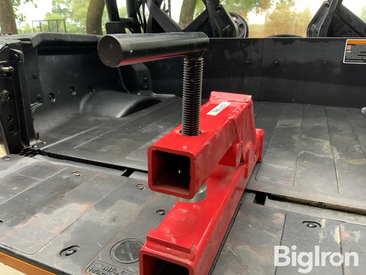 heavy-duty-clamp-on-2"-receiver-hitch-adapter-image-14