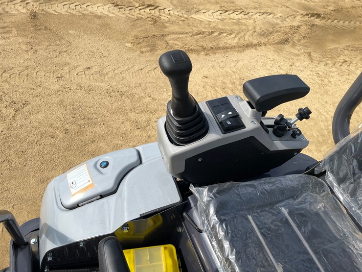 #420-•-ats-power-me18-mini-excavator-image-28