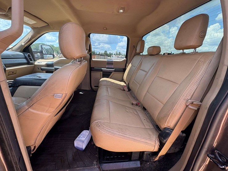 2017-ford-f250-image-18