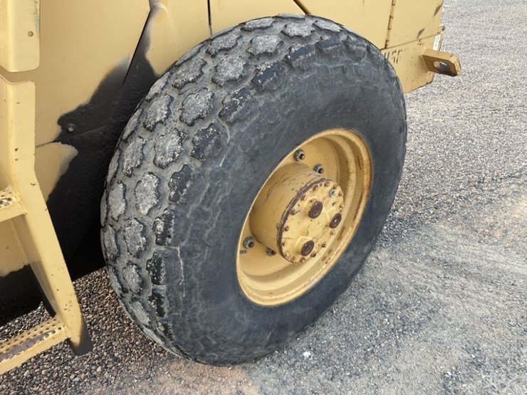 caterpillar-cs-433c-image-15